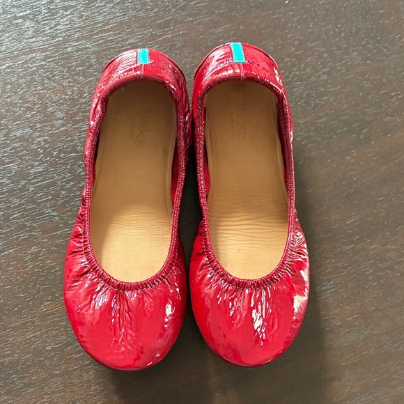Tieks Ruby Red Kids Ballet Flats - Girls’ size 1 - Picture 1 of 7